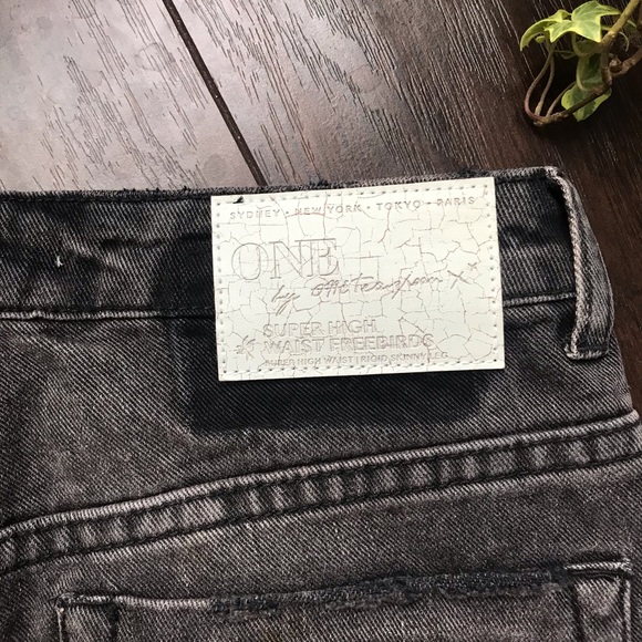 One Teaspoon ripped jeans - Picture 7 of 11